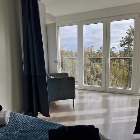 Lujoso Piso Familiar Con Terraza Junto A Catedral Apartment Malaga